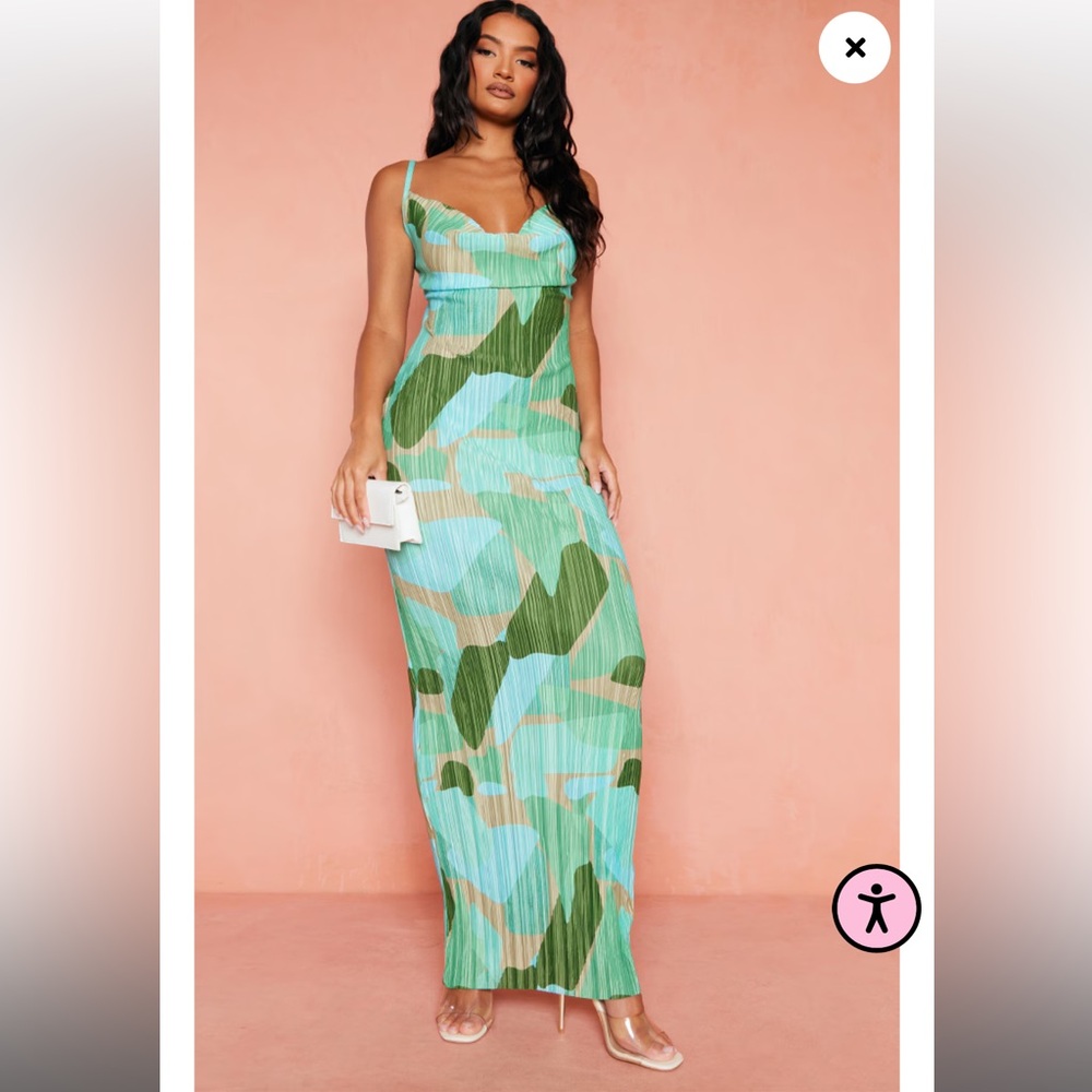 Green abstract print plisse strappy dress